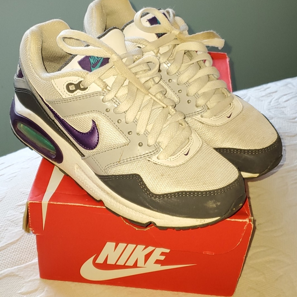 Womens nike air max